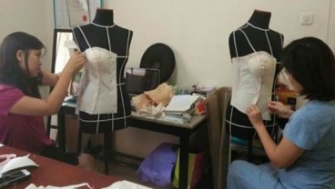 PELUANG BISNIS: Kursus Rancang Baju Hasilkan Rezeki