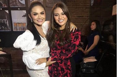 Ini Kata Krisdayanti Tentang Hubungannya dengan Aurel dan Azriel