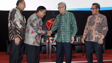 Incar Rp2 Triliun, EBA-SP BTN04 Listing Perdana di Bursa