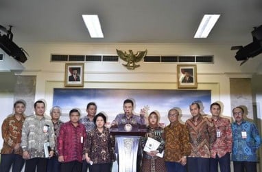 Sejumlah LSM Somasi Jokowi soal Terjemahan Resmi KUHP