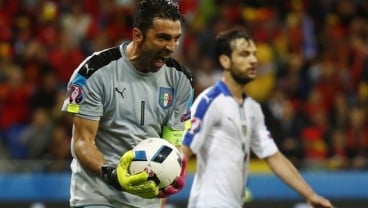 Italia Kembali Panggil Buffon Masuk Timnas