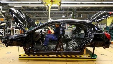 Daimler Pacu Produksi Mercedes-Benz, Tiga Pabrik Baru Siap Operasi