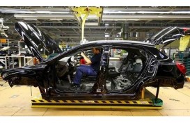 Daimler Pacu Produksi Mercedes-Benz, Tiga Pabrik Baru Siap Operasi