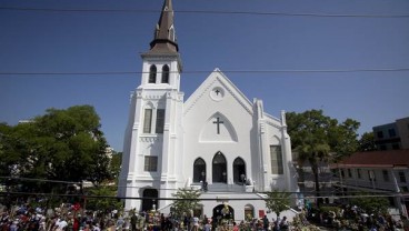 Uang Gereja Hilang, Seorang Uskup Ditahan