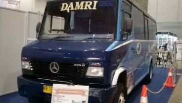 Mercy Vario, Bus Antik dan Langka Milik DAMRI 