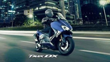 Yamaha Serahkan Skuter Premium TMAX DX ke Konsumen