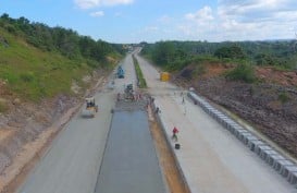 INFRASTRUKTUR KALTIM : Proyek Jalan Tol Balsam Dikebut