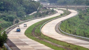 Progres Konstruksi Tol Solo-Ngawi 90 Persen