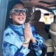 Kepanasan, Syahrini Buka Jaket di Sidang First Travel