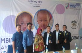 Ultah Novotel Pekanbaru, 40 Anak Dapat Operasi Bibir Sumbing Gratis