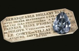 Berlian Bersejarah Fernese Blue Akan Dilelang