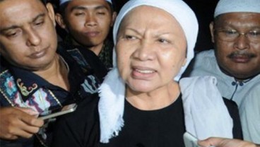 Mobilnya Diderek, Ratna Sarumpaet Somasi dan Minta Dishub DKI Minta Maaf