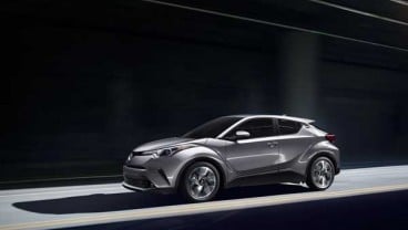 Toyota C-HR Jadi Lawan Baru HR-V 1.8