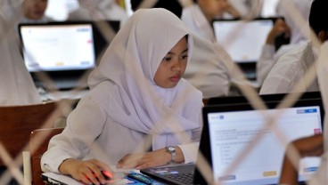 13% SMA di Sumbar Belum Bisa Laksanakan UNBK