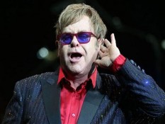 Garap Album Baru, Elton John Gandeng Penyanyi Dunia dari Lady Gaga hingga Coldplay