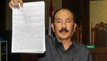 Terungkap, Fredrich Yunadi Dulu Bernama Fredy Junadi
