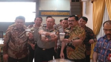 Hukum Berat Distributor dan Pembuat Miras Oplosan