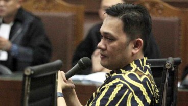 Cerai 2014, Kini Farhat Abbas dan Nia Daniaty Harus Berbagi Rumah Senilai Rp20 Miliar