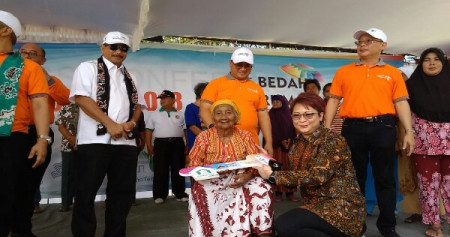 Intiland Akan Bangun Satu Unit Bantuan Bedah Rumah/Gloria Francisca