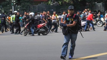 Syuting Film Tragedi Bom Sarinah, Arus Lalu Lintas Menuju MH Thamrin Dialihkan