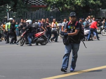 Syuting Film Tragedi Bom Sarinah, Arus Lalu Lintas Menuju MH Thamrin Dialihkan