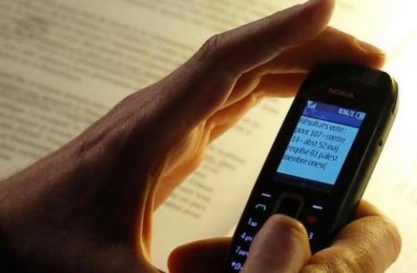 Lebih Andal, Pengguna SMS Banking Masih Tumbuh