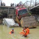 Jembatan Babat-Widang Ambruk, Jembatan Darurat Disiapkan