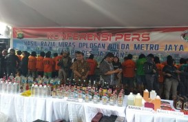 Polda Metro Jaya Telusuri Jaringan Miras Oplosan Jakarta-Bandung