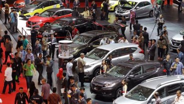 PAMERAN OTOMOTIF : Optimisme Pabrikan Mobil di IIMS 2018