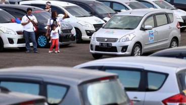 Suzuki Cuci Gudang Ertiga Lama, Ini Diskon Harganya