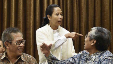 Menteri Rini Ganti Dirut Bulog