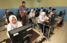 UNBK SMP 2018 di Jakarta Telat 45 Menit