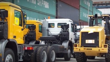 Otoritas Pelabuhan Tanjung Priok Tetapkan Standar Layanan Penarikan Peti Kemas