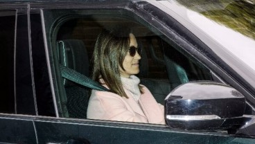 Pippa Middleton Kunjungi Anak Ketiga Pangeran William Dan Kate