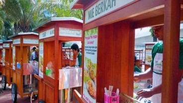 Gerobak UMKM Summarecon Tahap Pertama Sasar 4 Kecamatan