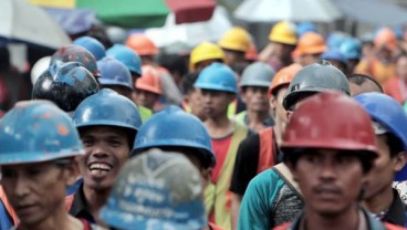 May Day, Pakde Karwo Minta Buruh Kompak Jaga Iklim Investasi