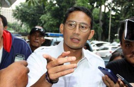 Sandiaga Panggil Panitia "Untukmu Indonesia" yang Bagi-Bagi Sembako di Monas