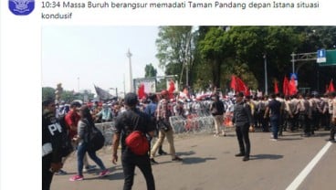 HARI BURUH: Massa Kumpul di Depan Istana, Monas  dan Kantor Kementerian Disterilisasi