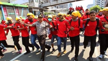 HARI BURUH: Polri Klaim May Day Berlangsung Aman & Tertib