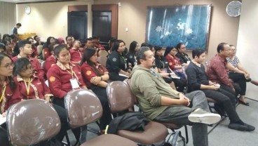 Mahasiswa Universitas Sanata Dharma Kunjungi ‘Bisnis Indonesia’