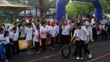 Populerkan Lagi Permainan Tradisional, Jokowi Ingatkan Anak Tidak Main Handphone Terus