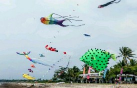 Ada Festival Layang-layang di Tanjung Lesung
