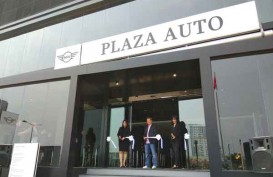 PERUSAHAAN DILER : Plaza Auto Main Merek Premium