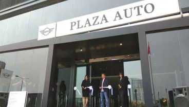 PERUSAHAAN DILER : Plaza Auto Main Merek Premium