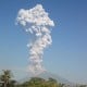 Merapi Meletus Disertai Gemuruh dan Tekanan Sedang