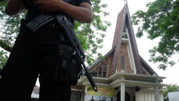 Polres Malang Kota Kerahkan Semua Personel Amankan Gereja