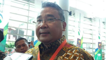 Menteri Desa Kutuk Teror Bom di Surabaya