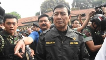 Menko Polhukam Imbau Masyarakat Tetap Tenang