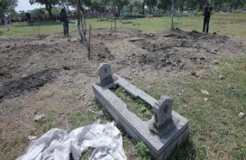Nasib Penguburan Jenazah Bom Bunuh Diri Surabaya Tunggu Fatwa MUI
