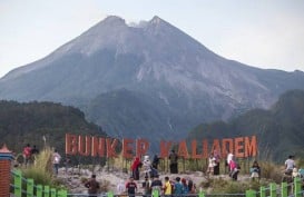 MERAPI WASPADA: Warga Lereng Gunung Masih Mengungsi 